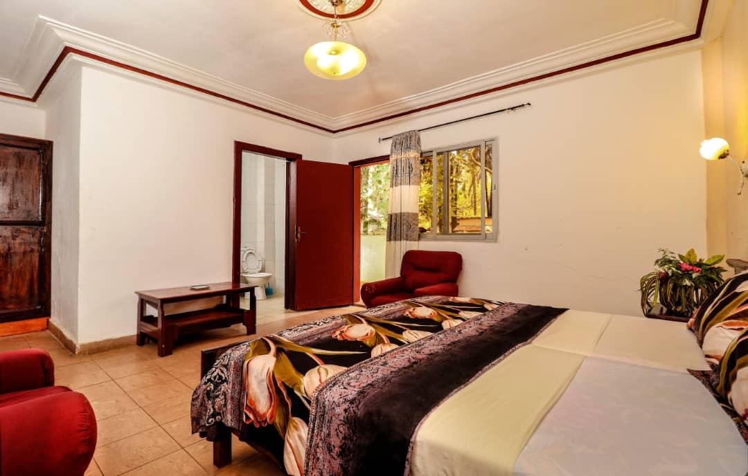 Badala Park Hotel Kotu Esterno foto
