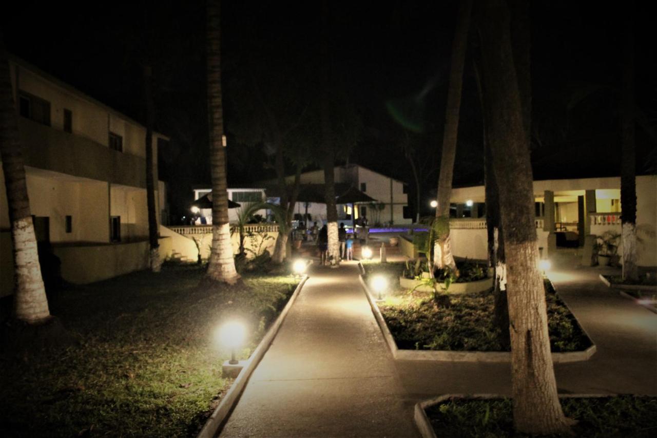 Badala Park Hotel Kotu Esterno foto