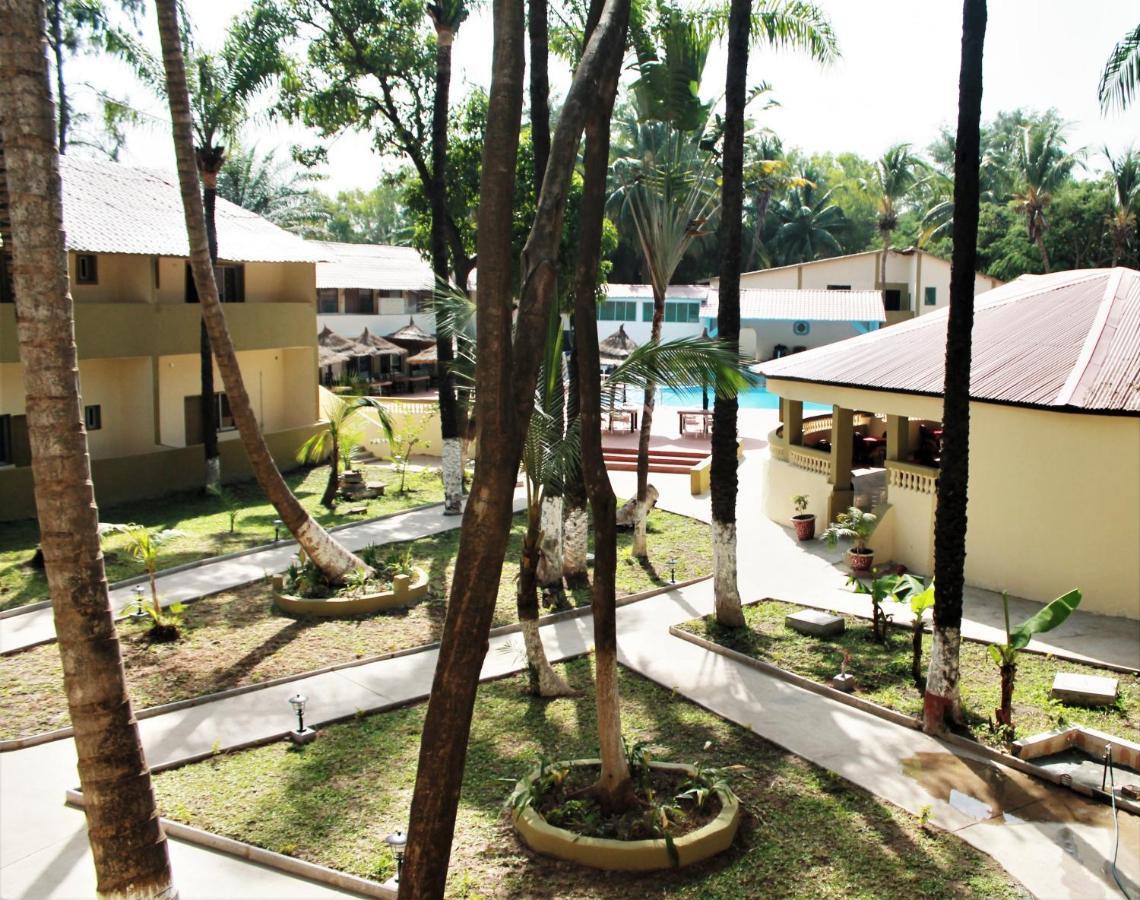 Badala Park Hotel Kotu Esterno foto