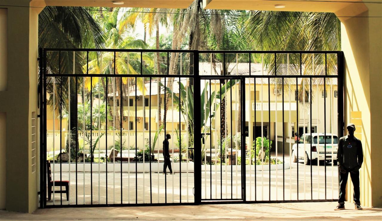 Badala Park Hotel Kotu Esterno foto