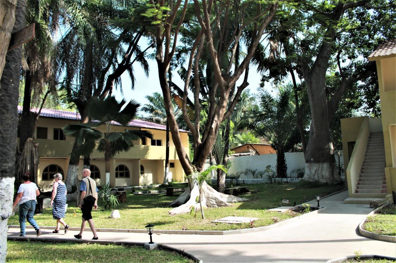 Badala Park Hotel Kotu Esterno foto