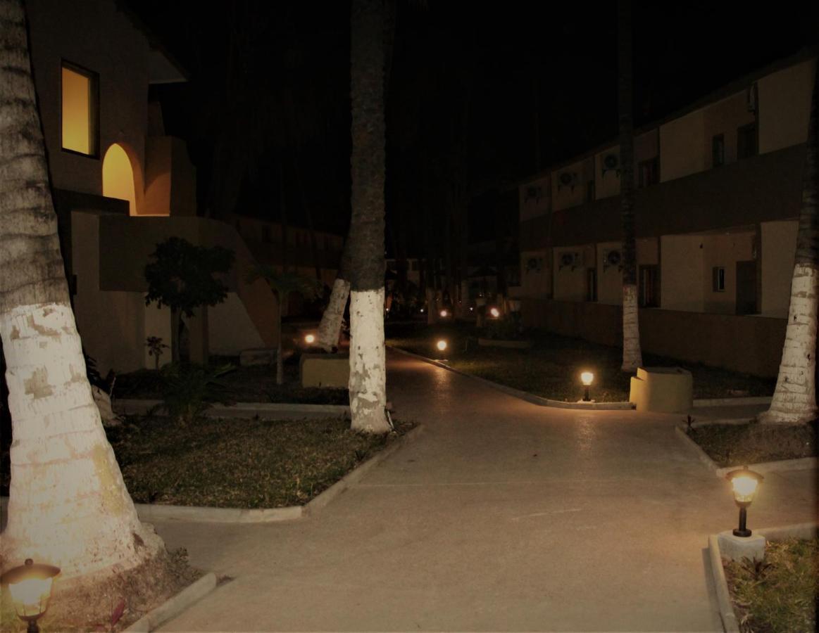 Badala Park Hotel Kotu Esterno foto