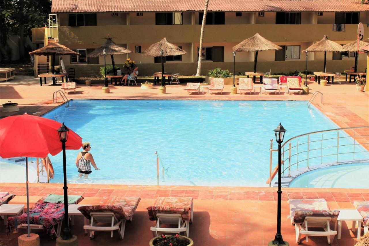 Badala Park Hotel Kotu Esterno foto
