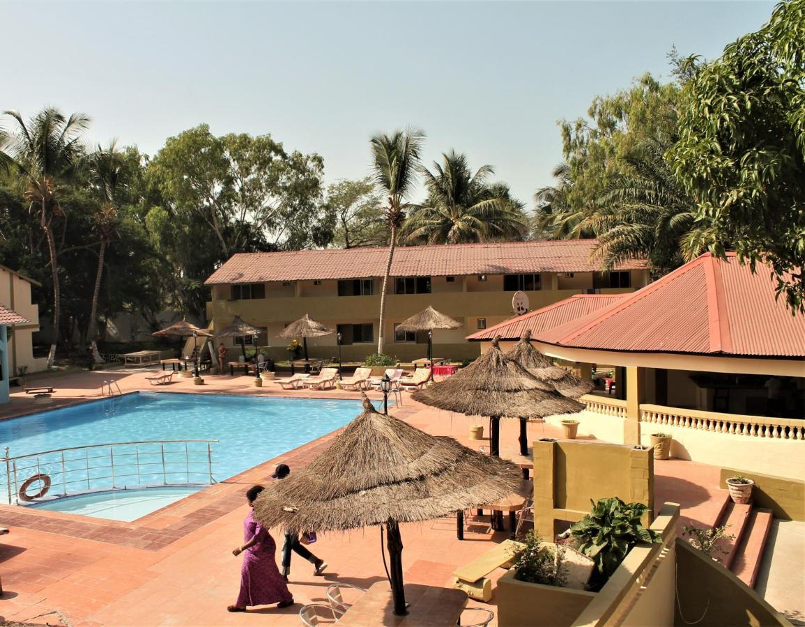 Badala Park Hotel Kotu Esterno foto