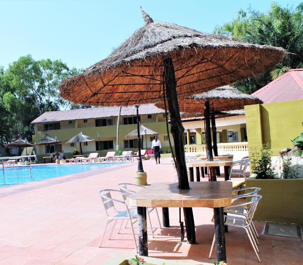 Badala Park Hotel Kotu Esterno foto